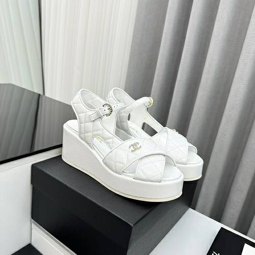 Picture of Chanel Shoes Women _SKUfw158159522fw